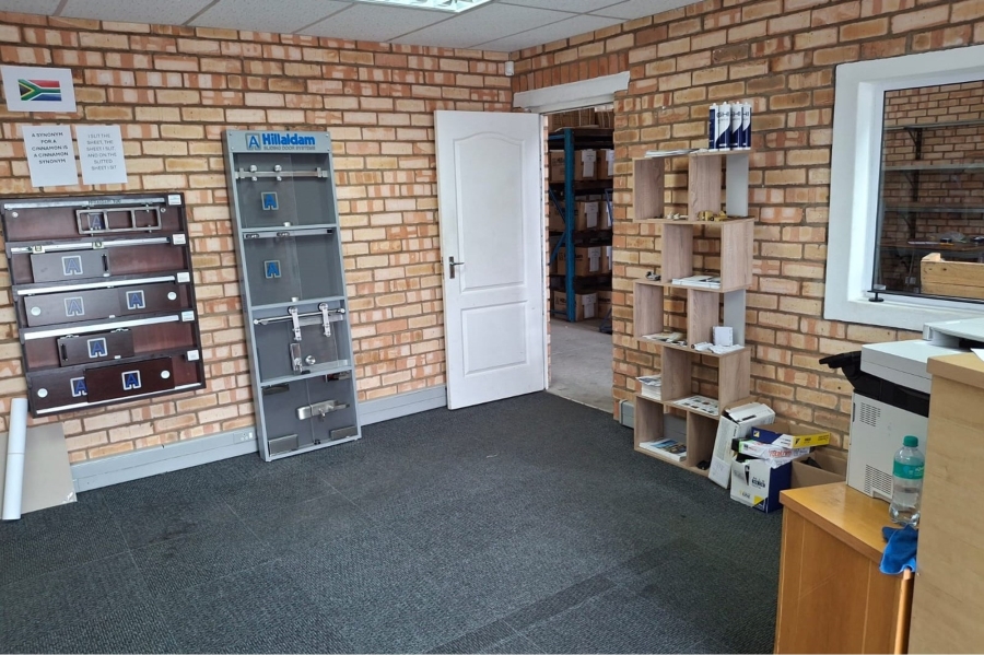 To Let commercial Property for Rent in Newton Park Eastern Cape